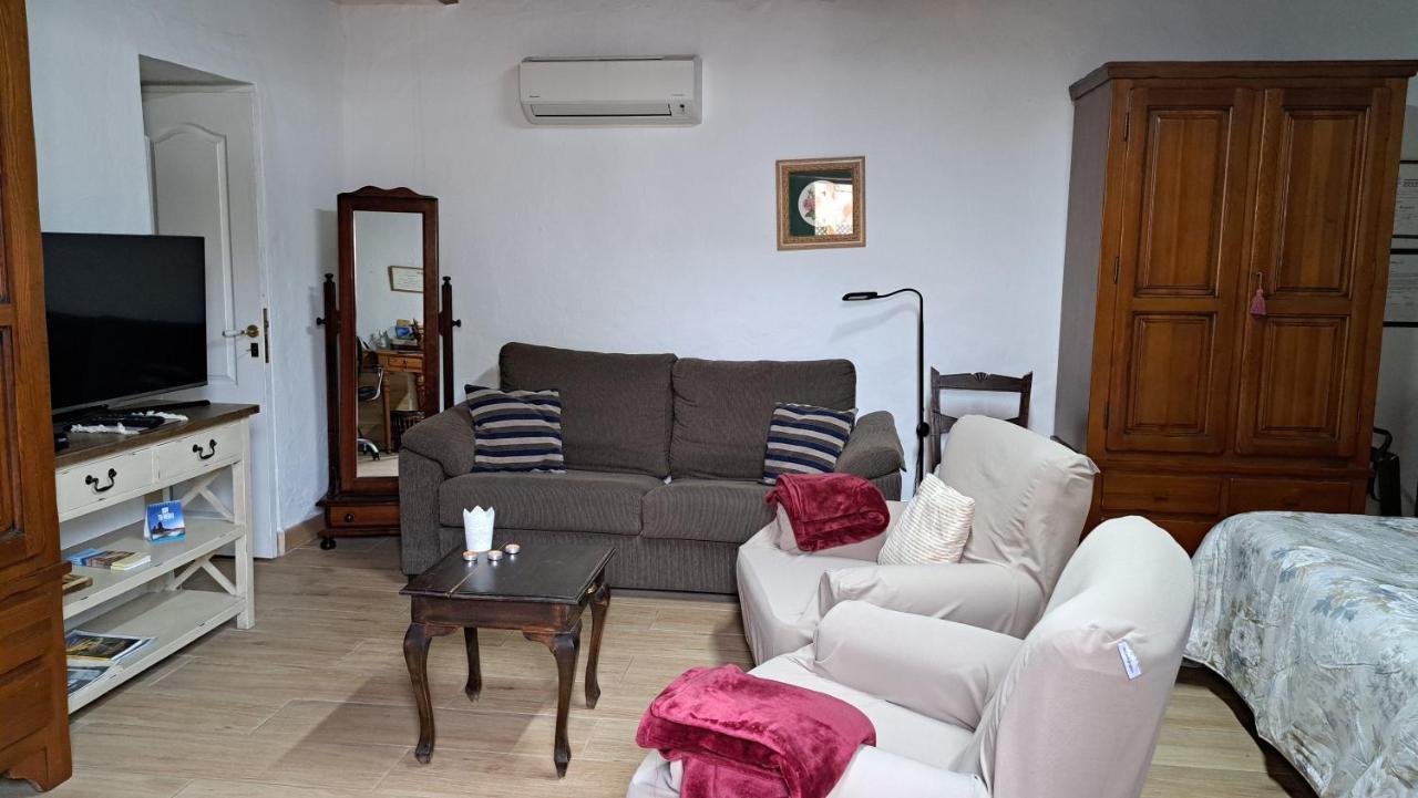 테헤다 Casa Santana Segura 게스트하우스 외부 사진